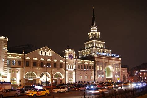 Казанский вокзал где поесть