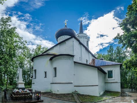 Святогорский монастырь псков